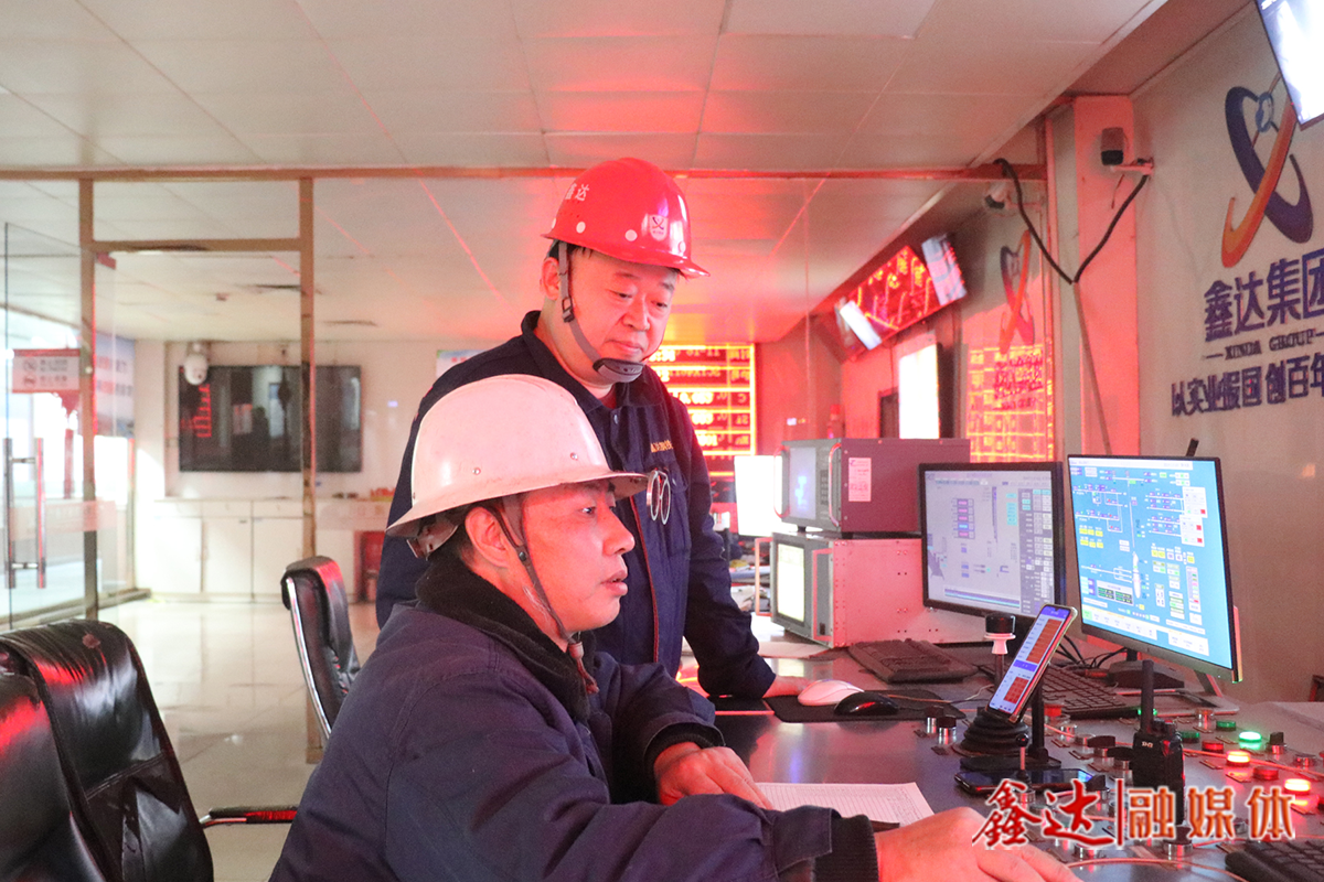 直擊現(xiàn)場丨煉鋼廠以精益管理為抓手打造標桿產(chǎn)線！